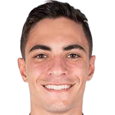 卢卡斯·奥利维拉·罗萨